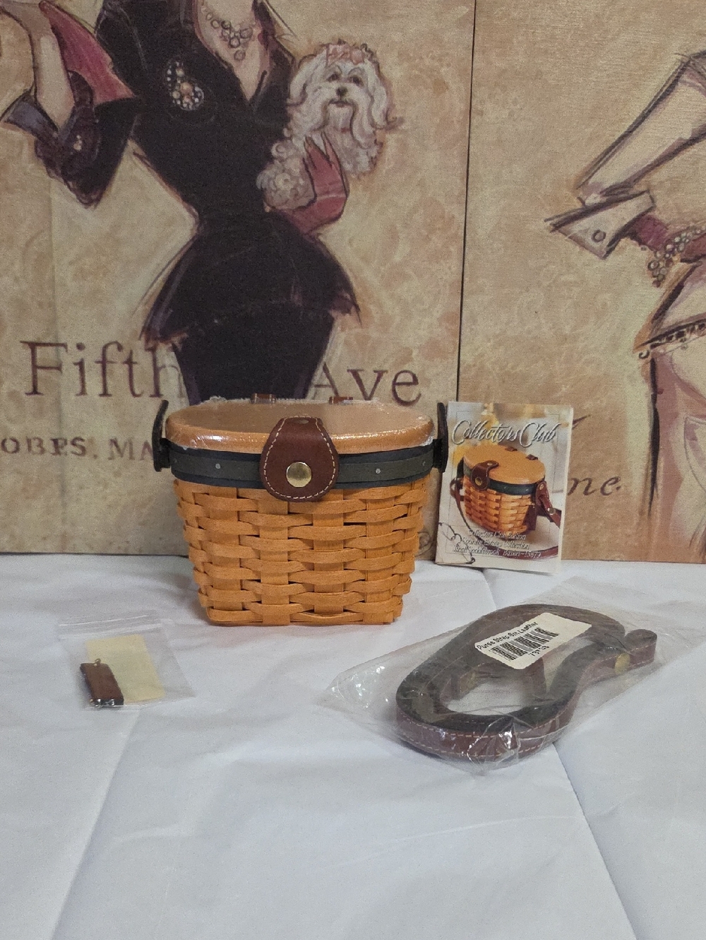 Longaberger Collectors Club Edition Small Saddlebrook Basket